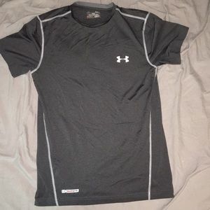 Grey Short Sleeve Under Armour T-Shirt